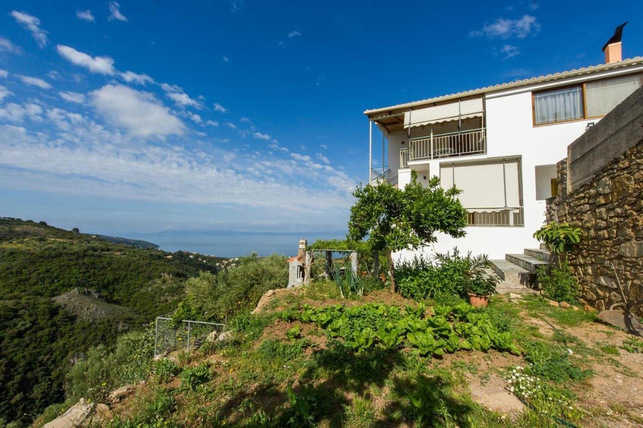 Breathtaking Sea View, Close To The Beach Kalamáta Buitenkant foto